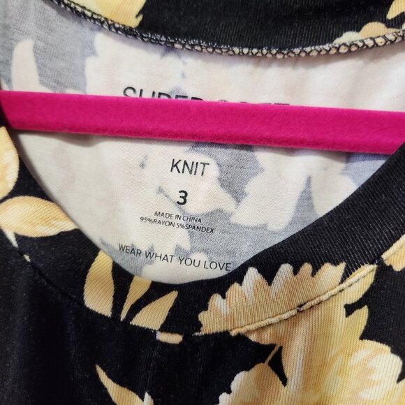 Size 3 / 3X / 22-24 Super Soft by Torrid Yellow and Black Flower Knit Dress - Picture 3 of 3